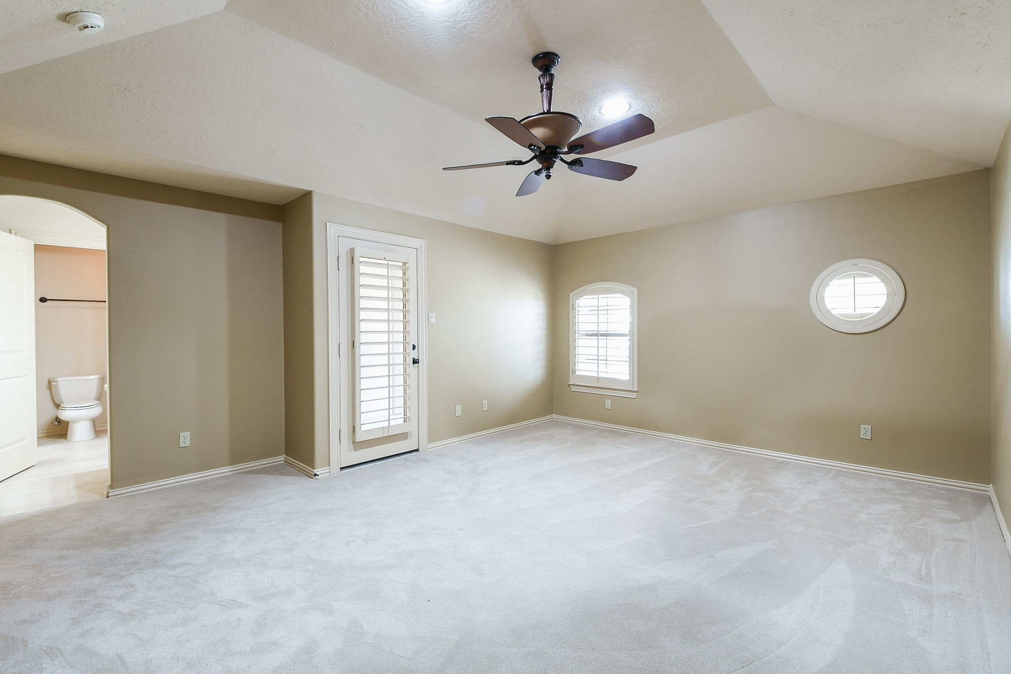 2014 Flower Garden Lane Houston, TX 77077 - Photo 25 of 32 a view of an empty room with a window