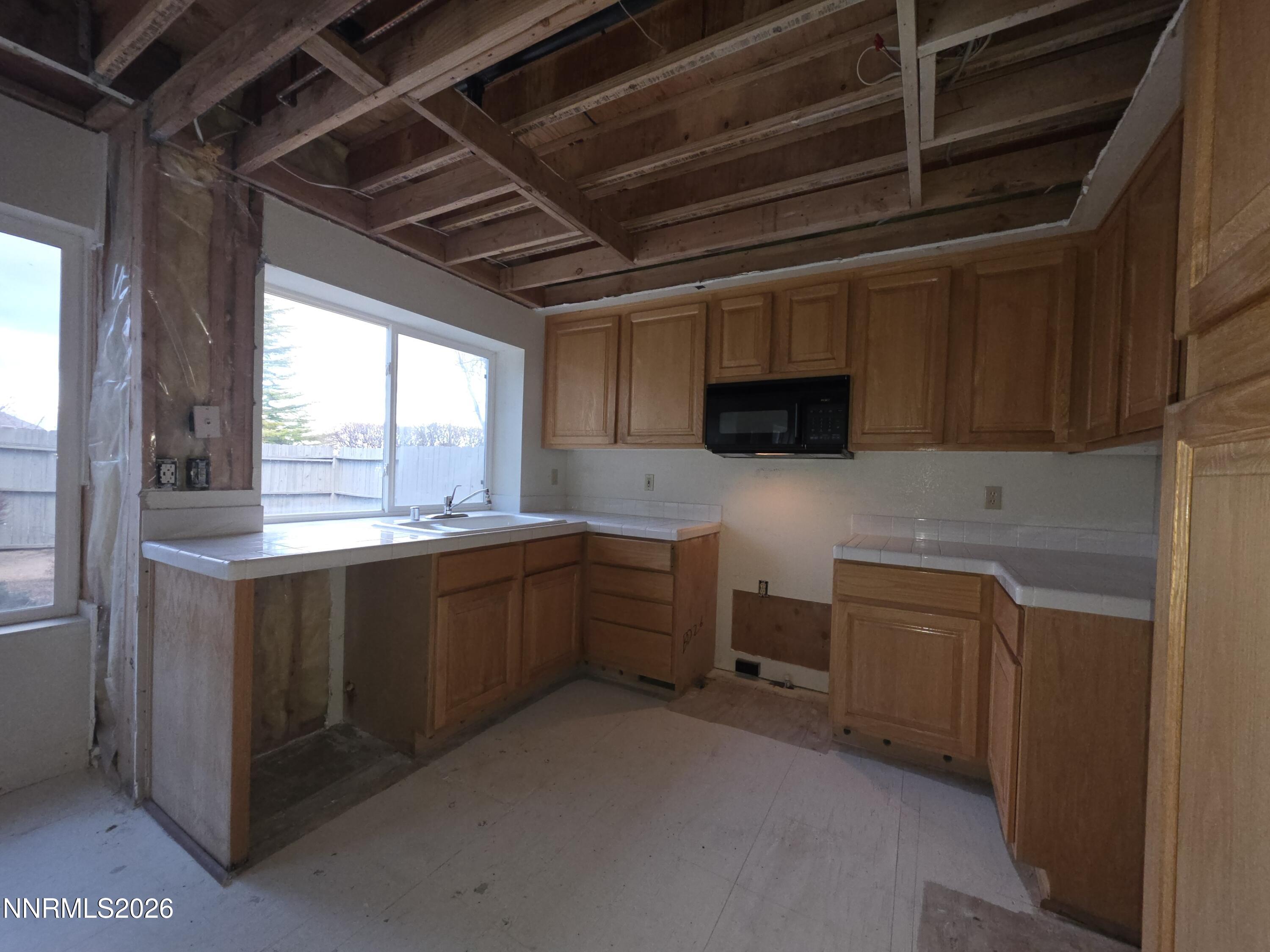3155 Alpine Creek Road Reno, NV 89519 - Photo 7 of 45 20260305_173724