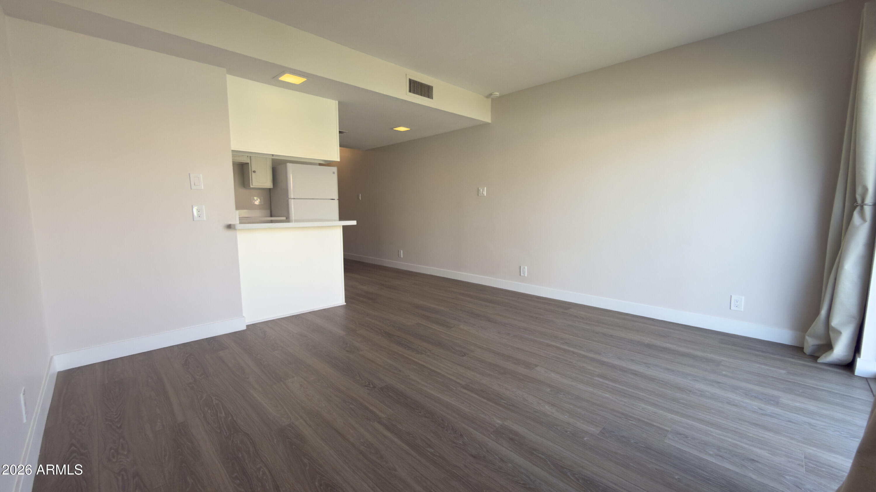 6818 North 35th Avenue, Unit F Phoenix, AZ 85017 - Photo 6 of 16 IMG_3892