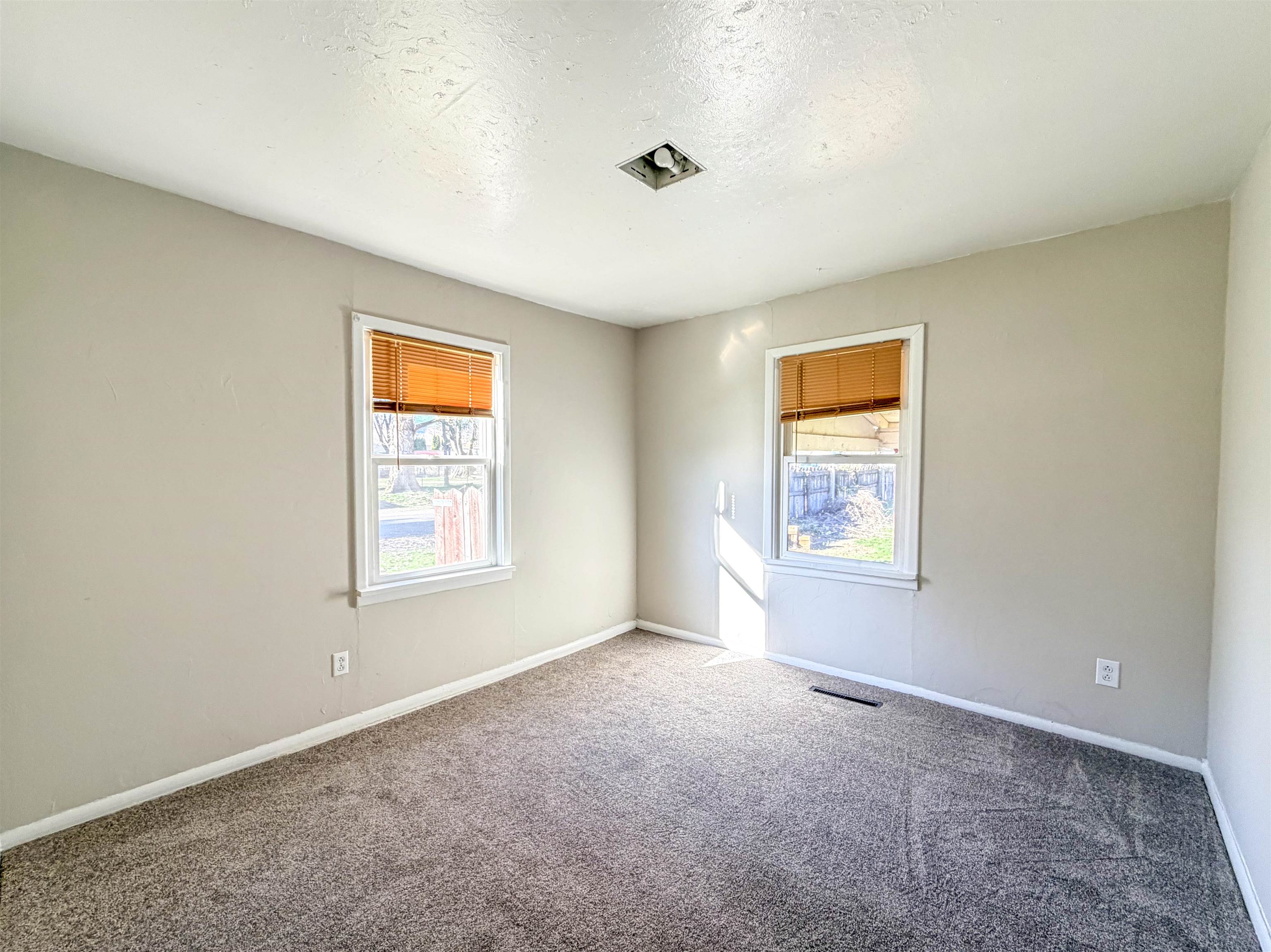 780 Larch Street Kettle Falls, WA 99141 - Photo 12 of 38