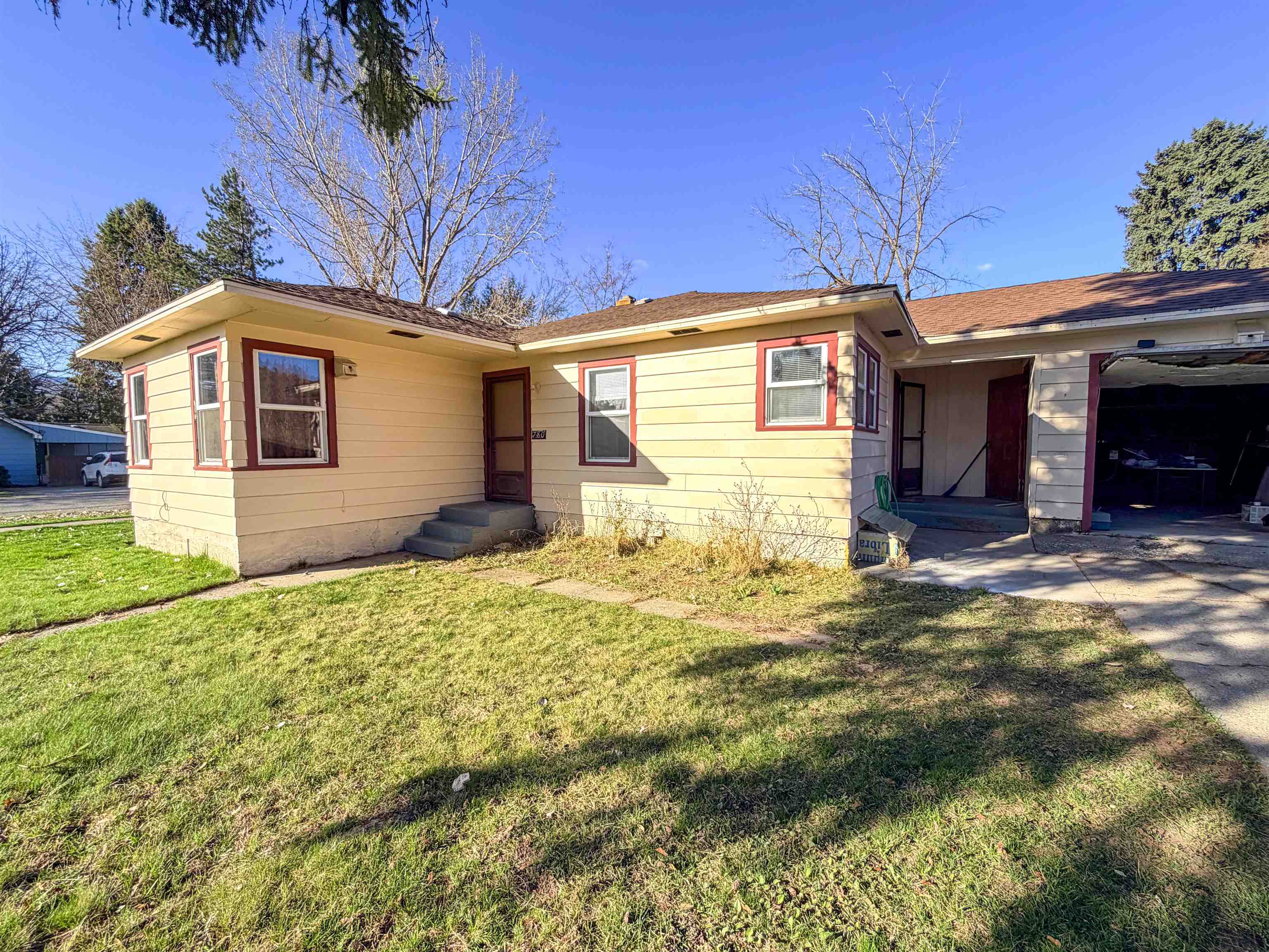 780 Larch Street Kettle Falls, WA 99141 - Photo 2 of 38
