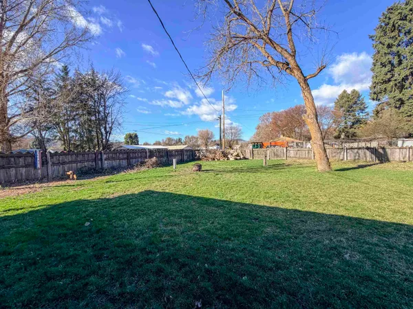 $325,000 | 780 Larch Street, Kettle Falls, WA 99141