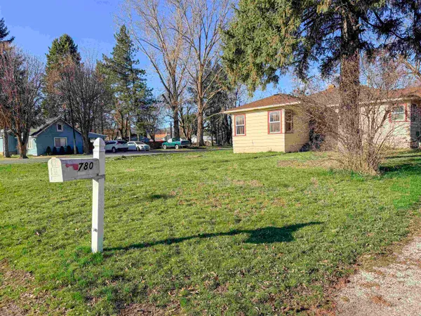 $325,000 | 780 Larch Street, Kettle Falls, WA 99141