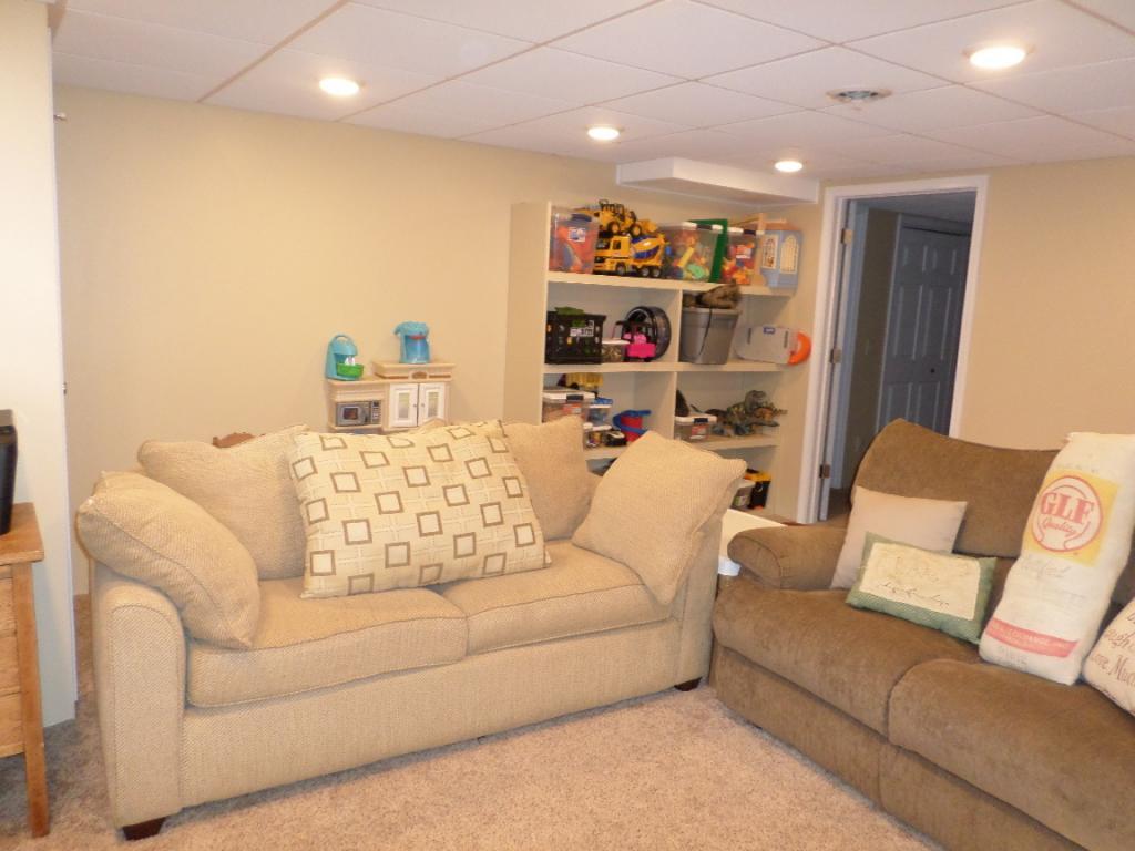 30 Ritchie Road Binghamton, NY 13901 - Photo 13 of 27 Gallery Image 13