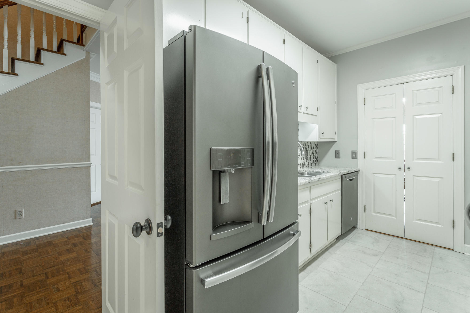 565 Winterview Lane Chattanooga, TN 37409 - Photo 17 of 41 Galley Style Kitchen with Updates