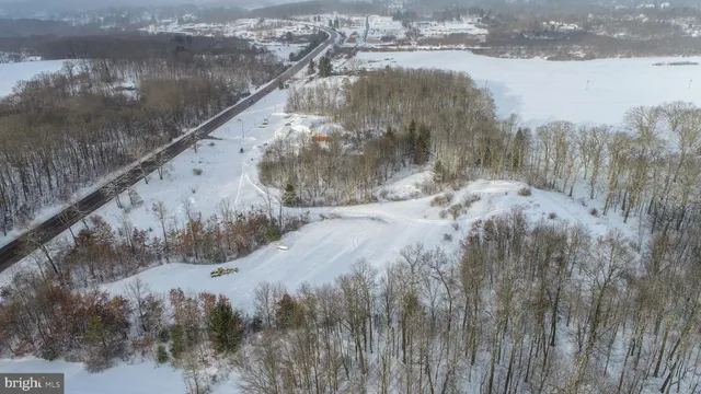 a view of a wooden fence