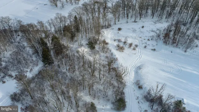 $295,000 | 26 Green Brier Road, Oakland, MD 21550