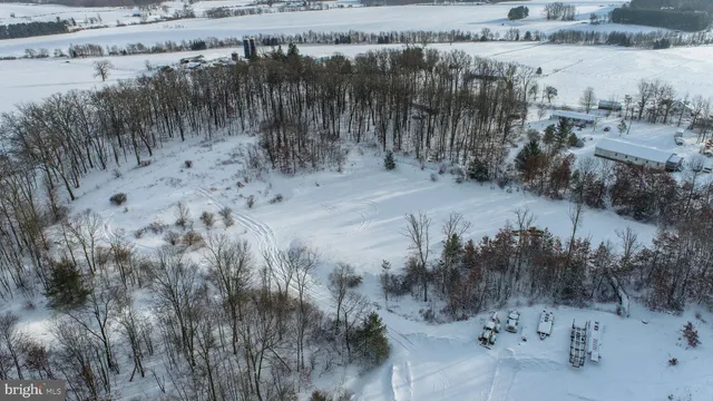 $295,000 | 26 Green Brier Road, Oakland, MD 21550