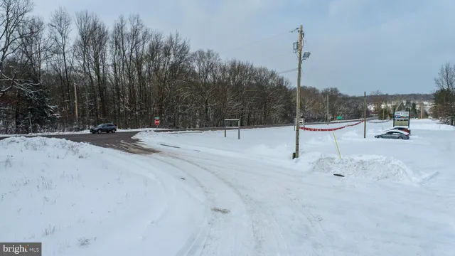 $295,000 | 26 Green Brier Road, Oakland, MD 21550