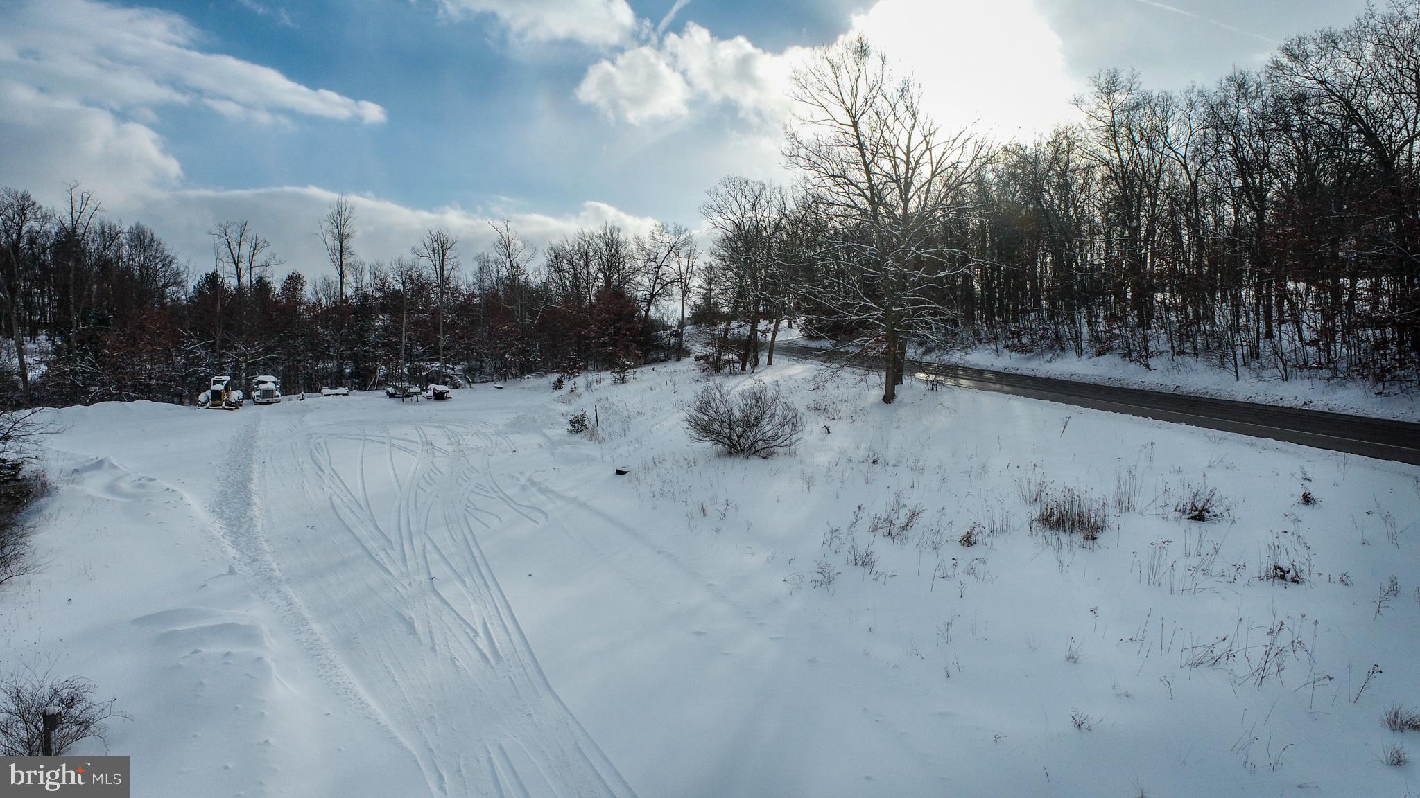 26 Green Brier Road Oakland, MD 21550 - Photo 6 of 19
