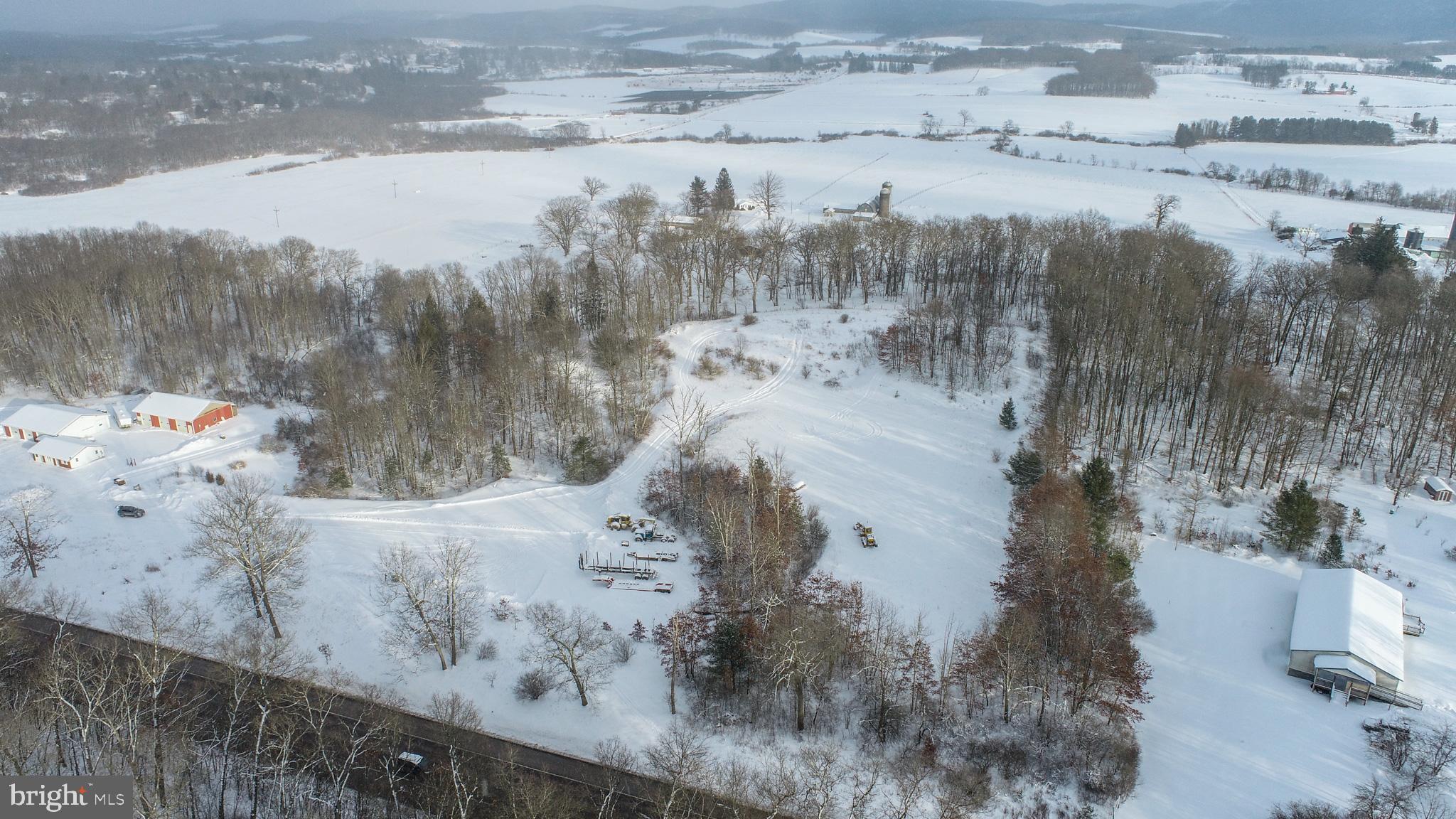 26 Green Brier Road Oakland, MD 21550 - Photo 9 of 19