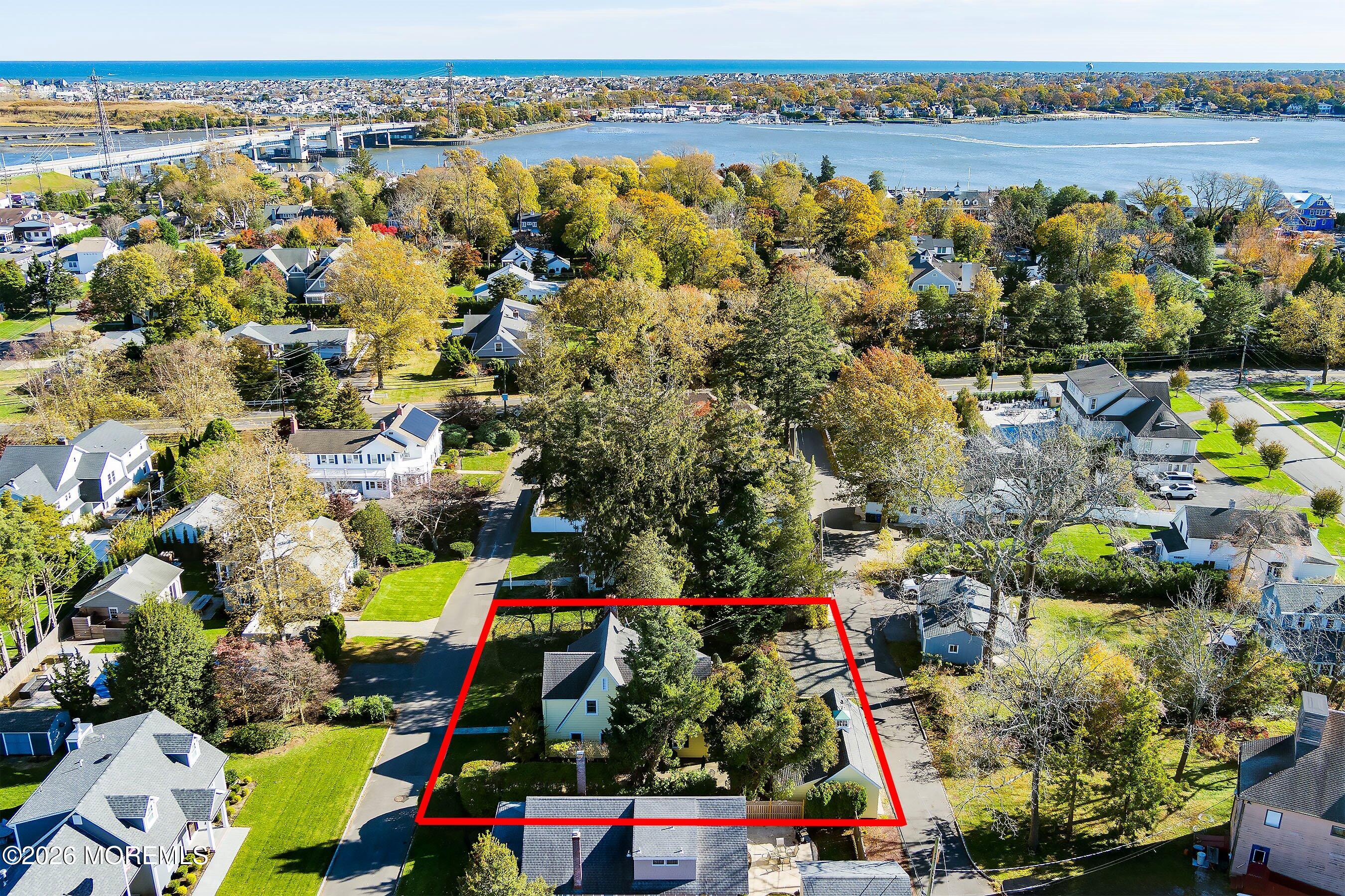 607 Cherokee Lane Brielle, NJ 08730 - Photo 60 of 64 63-Side Left 1 with Arrow