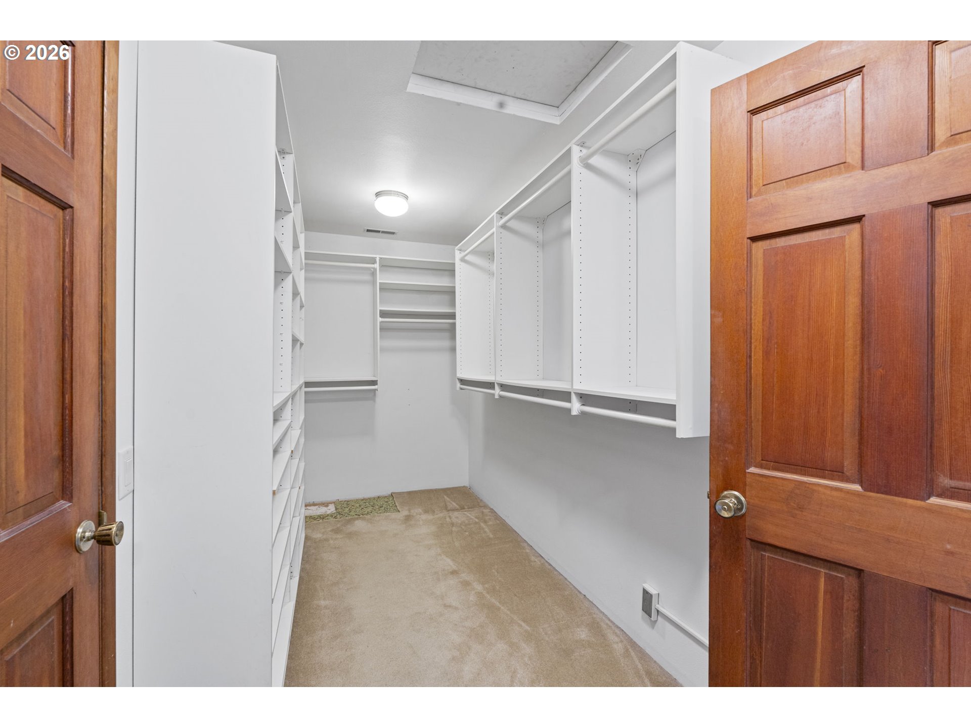 847 Fairway View Drive Eugene, OR 97401 - Photo 17 of 28 a view of an empty room