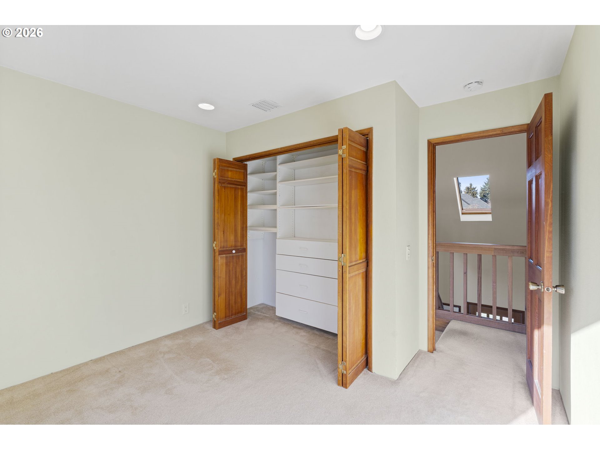 847 Fairway View Drive Eugene, OR 97401 - Photo 23 of 28 a view of a room with an empty space
