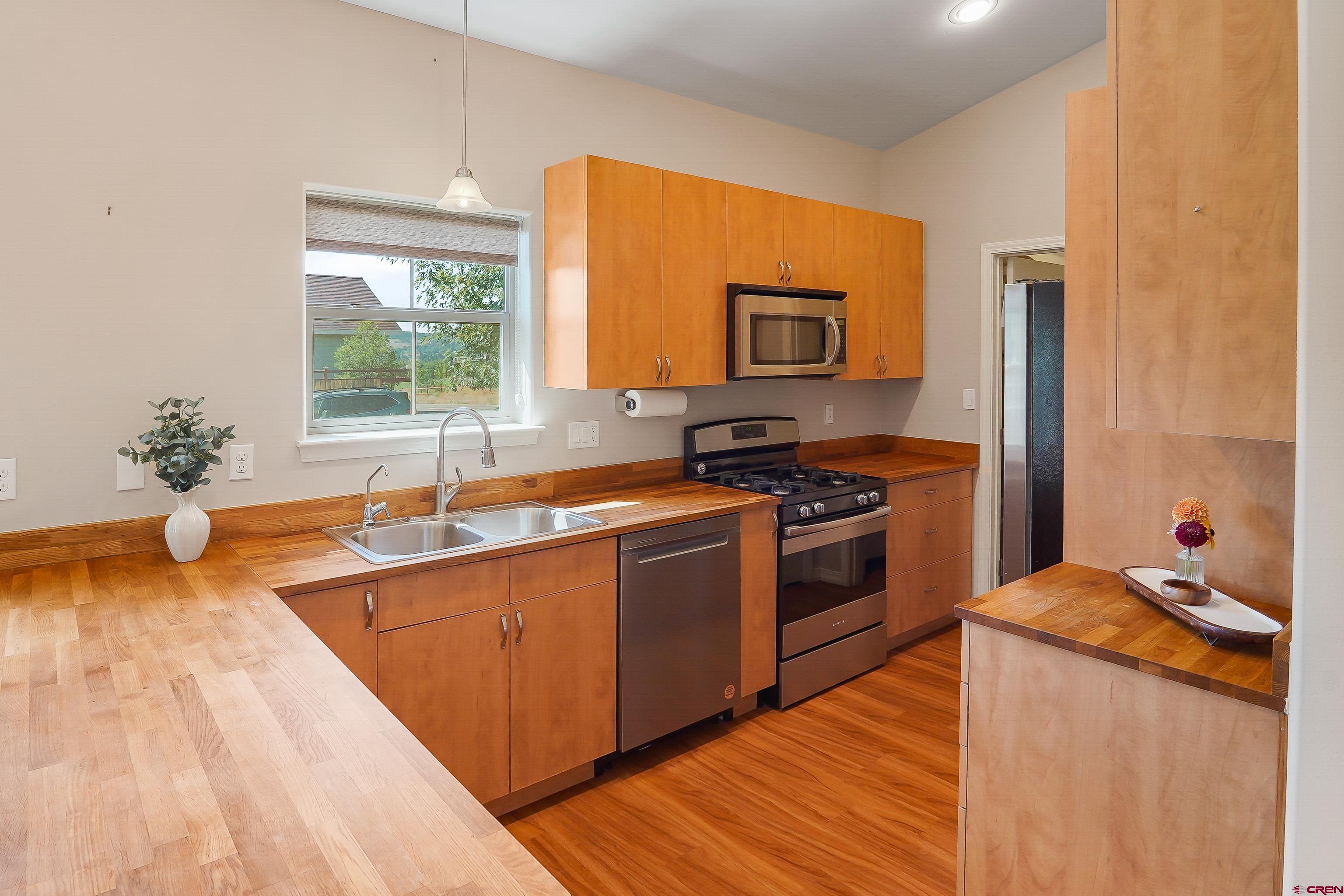 409 Confluence Avenue Durango, CO 81301 - Photo 13 of 30 Gallery Image 13