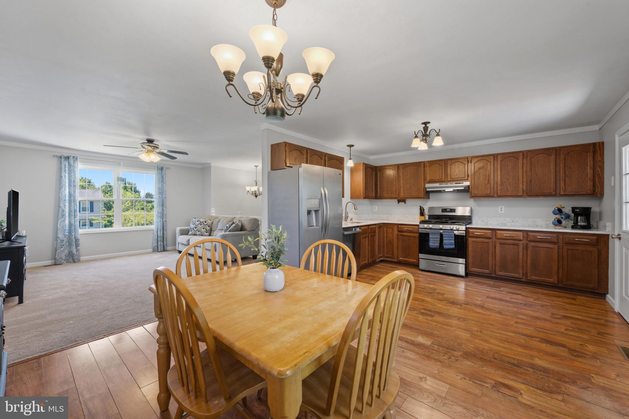 3838 Dakota Road Hampstead, MD 21074 - Photo 7 of 31 Large dining space