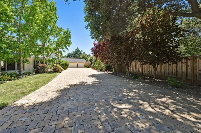 $7,900 | 162 Toyon Road, Unit ADU, Atherton, CA 94027