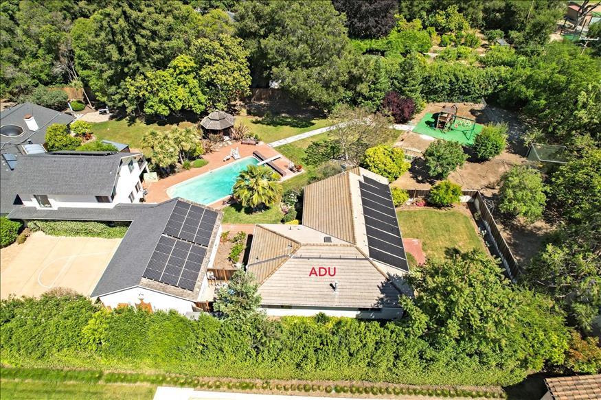 162 Toyon Road, Unit ADU Atherton, CA 94027 - Photo 25 of 26