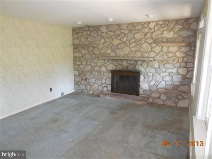 532 Doylestown Road Lansdale, PA 19446 - Photo 2 of 23 Gallery Image 2