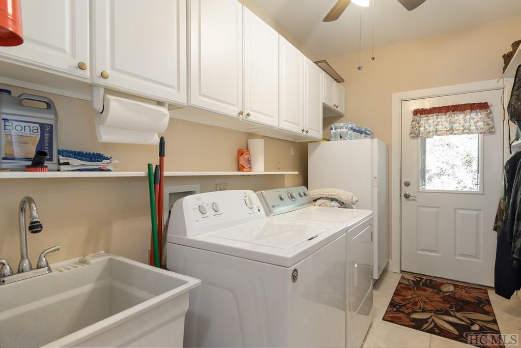 4201 Cullowhee Forest Road Cullowhee, NC 28723 - Photo 22 of 40 Gallery Image 22