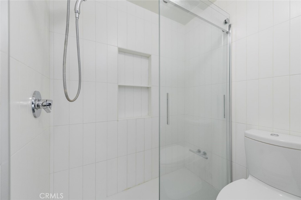 34028 Selva Road, Unit 77 Dana Point, CA 92629 - Photo 19 of 39 a bathroom with a shower