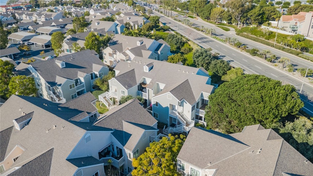 34028 Selva Road, Unit 77 Dana Point, CA 92629 - Photo 26 of 39 an aerial view of a house with a yard and ocean view
