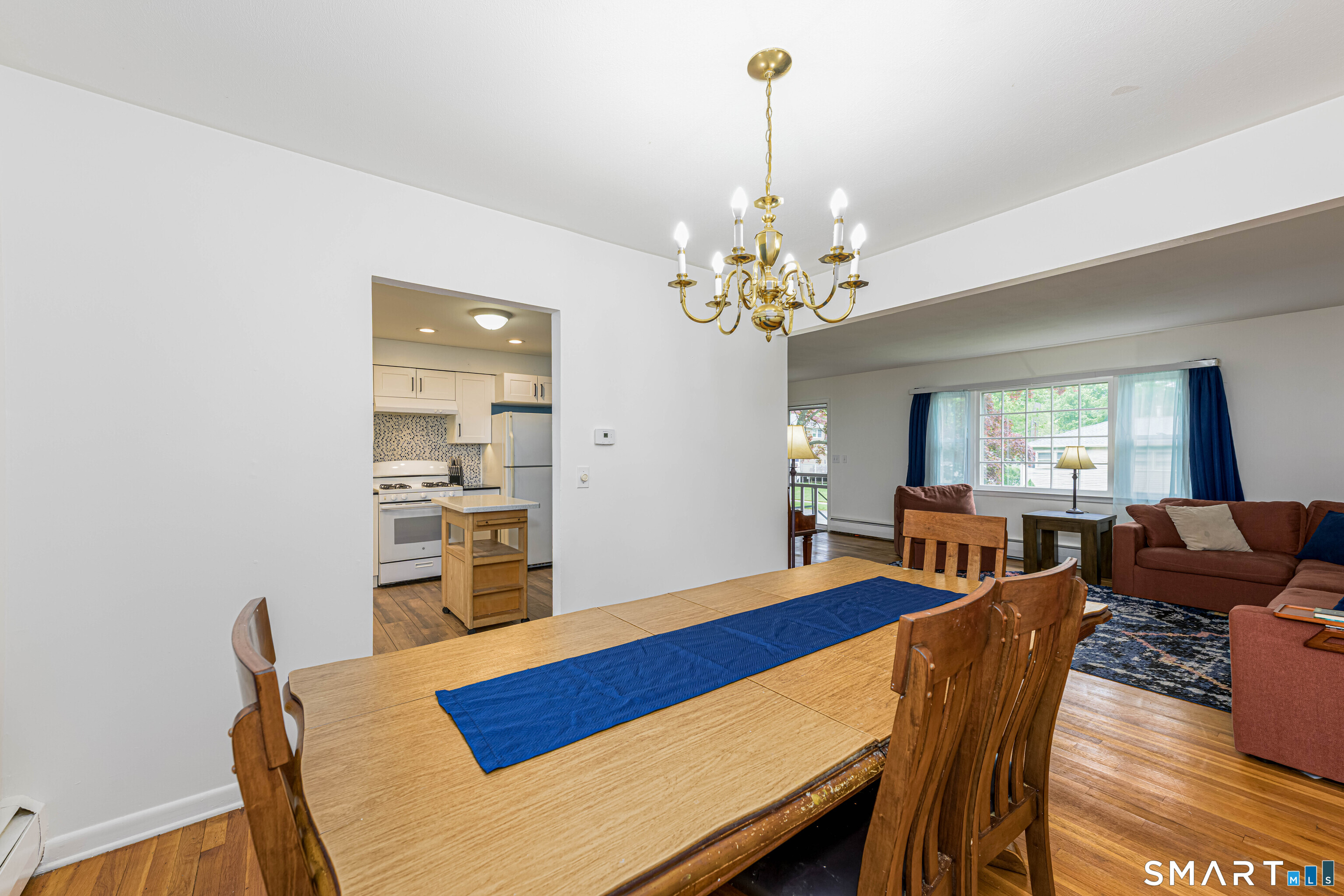 96 Lent Road Hamden, CT 06517 - Photo 8 of 23