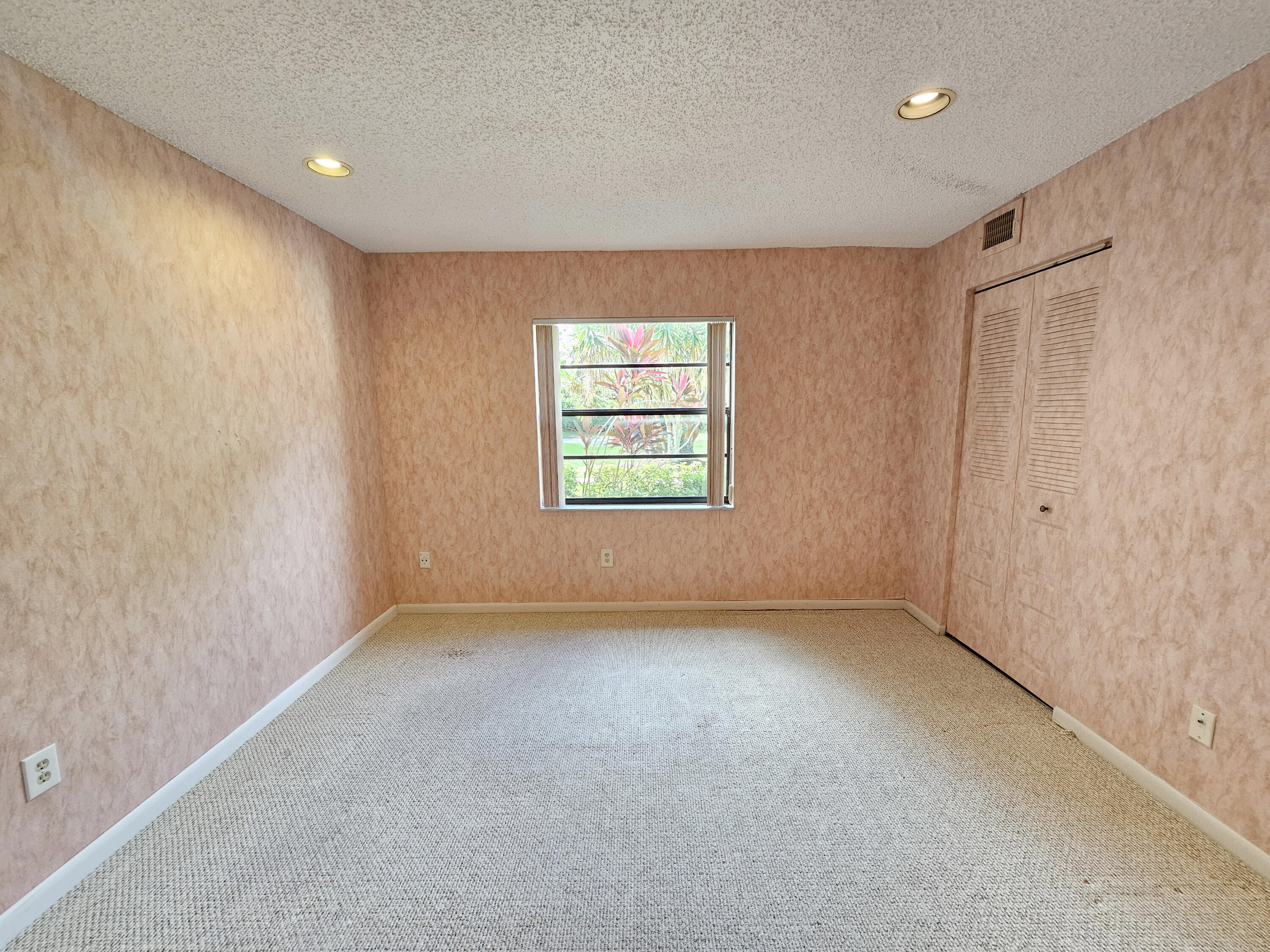 21815 Arriba Real, Unit 12E Boca Raton, FL 33433 - Photo 14 of 18 Bedroom 2 (2)