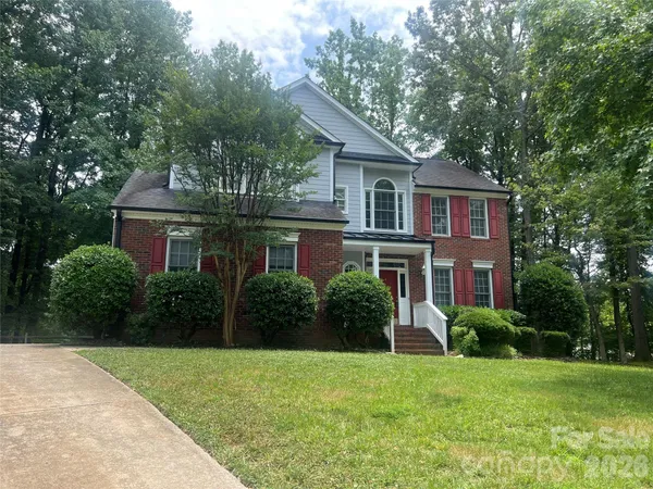 $579,000 | 17208 Sycamore Ridge Court, Cornelius, NC 28031