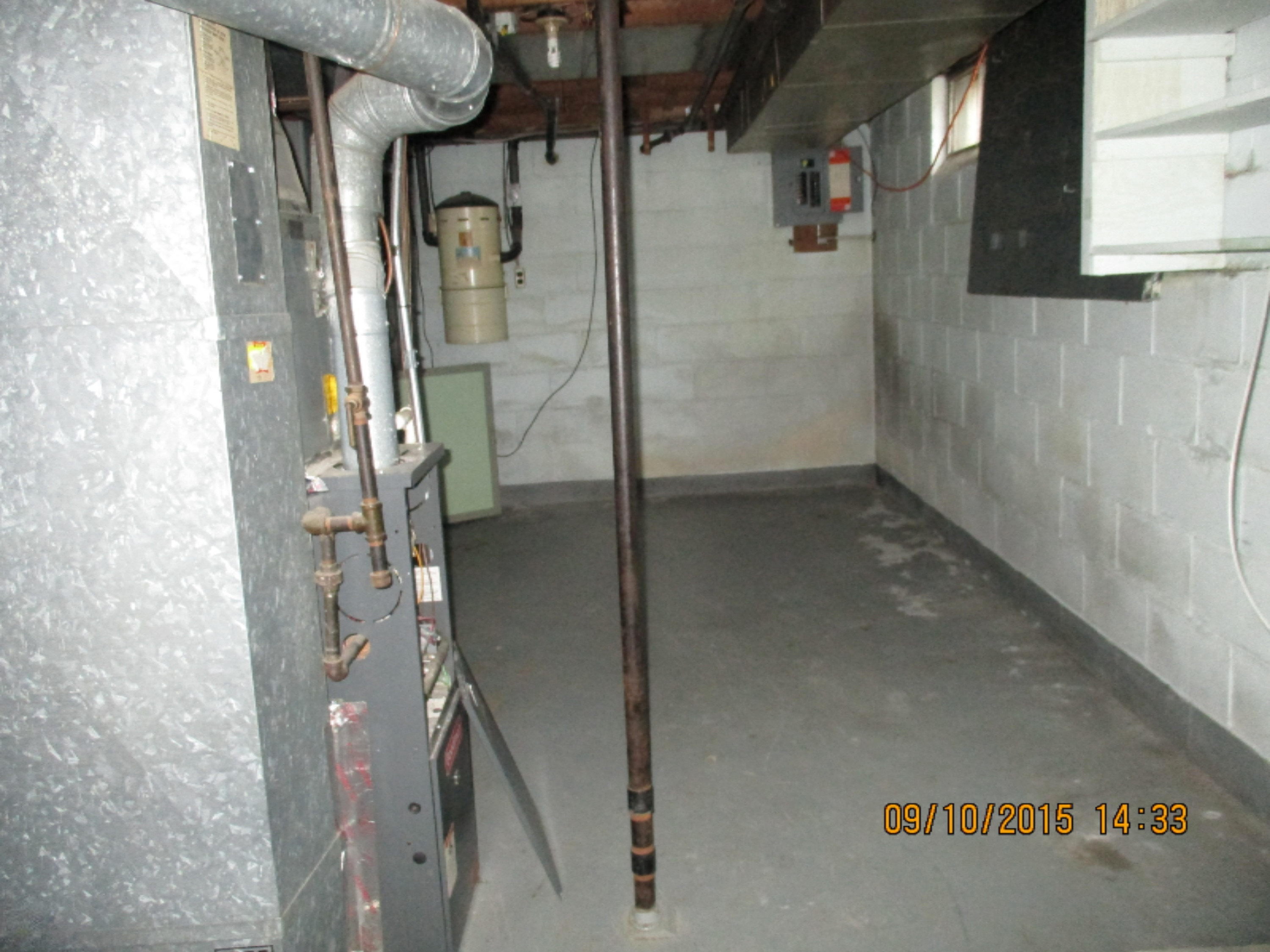 2706 Pinehurst Road Muskegon, MI 49441 - Photo 9 of 9 2706 Pinehurst 9-10-15M (7)