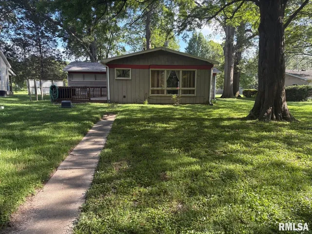 $149,000 | 817 West Harrison Road, Murphysboro, IL 62966