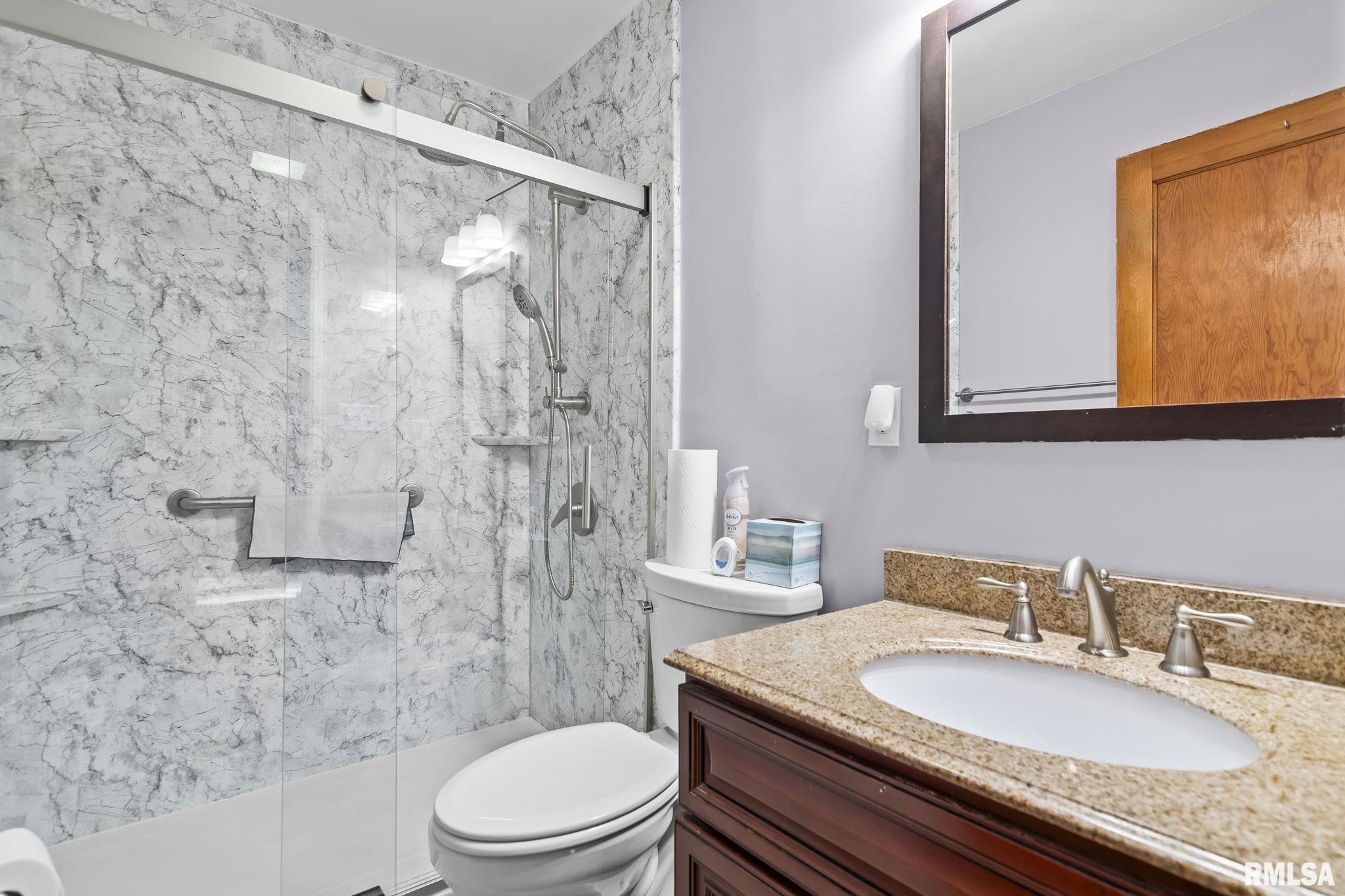 235 North Illinois Street Springfield, IL 62702 - Photo 16 of 28