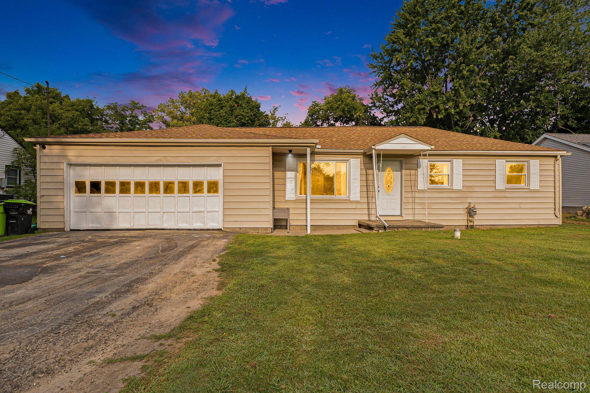 14498 Eddy Lake Road Fenton, MI 48430 - Photo 16 of 18 Gallery Image 16