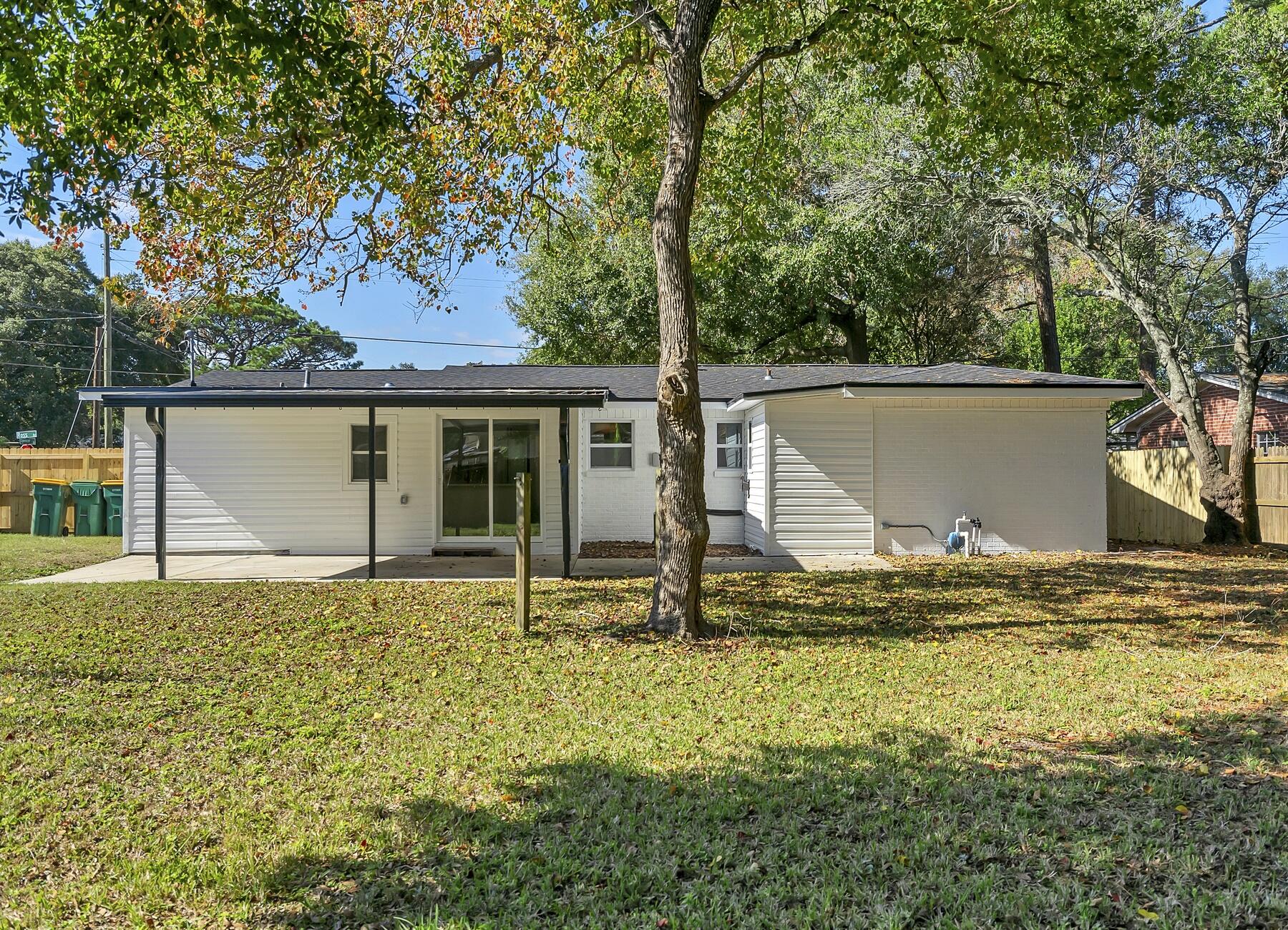500 Ross Road Fort Walton Beach, FL 32547 - Photo 32 of 38 a view of a house with a yard