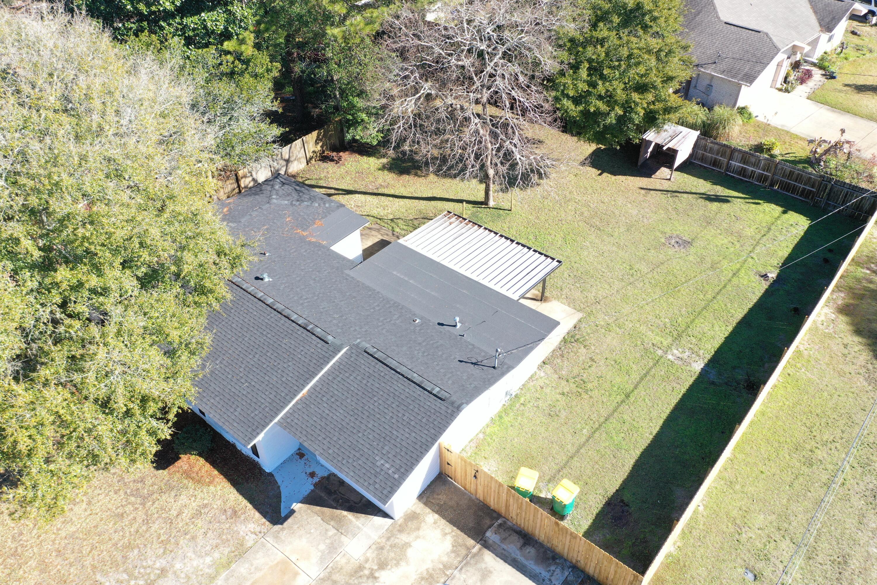 500 Ross Road Fort Walton Beach, FL 32547 - Photo 5 of 38 a view of a yard with chairs