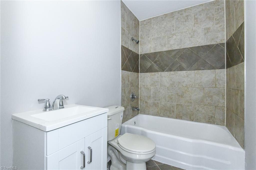 1116 Winslow Street High Point, NC 27260 - Photo 11 of 14