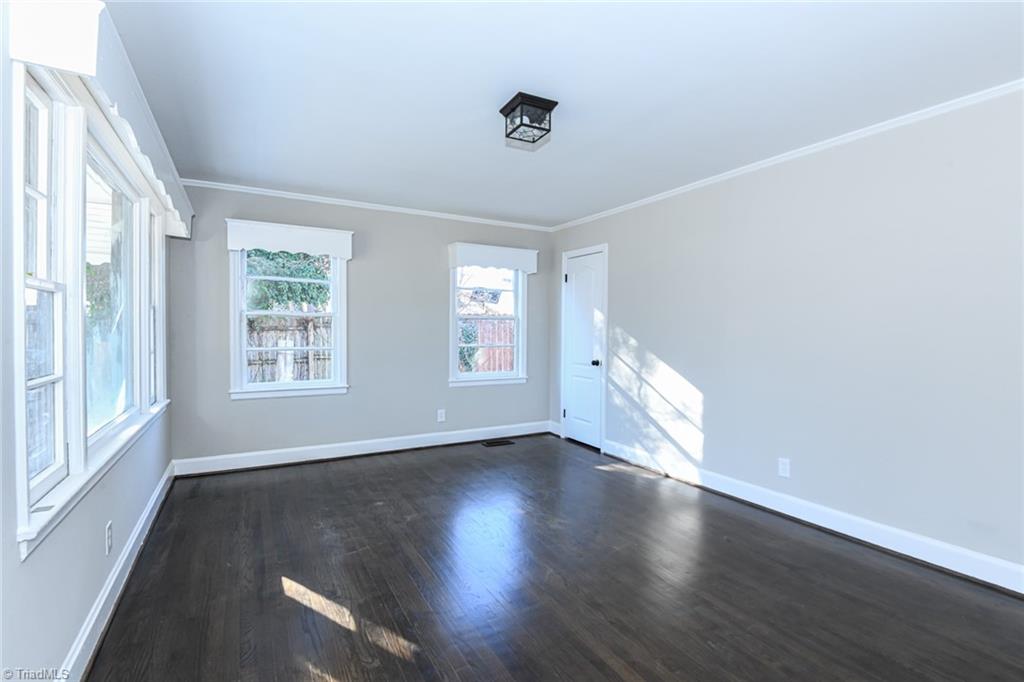 1116 Winslow Street High Point, NC 27260 - Photo 5 of 14