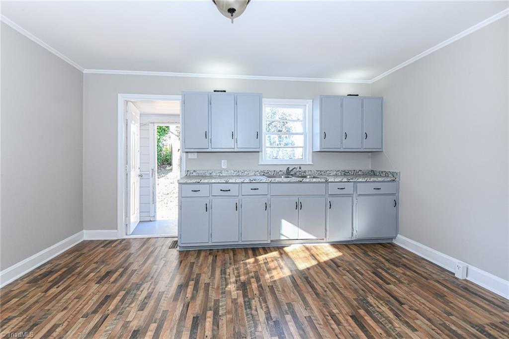 1116 Winslow Street High Point, NC 27260 - Photo 8 of 14