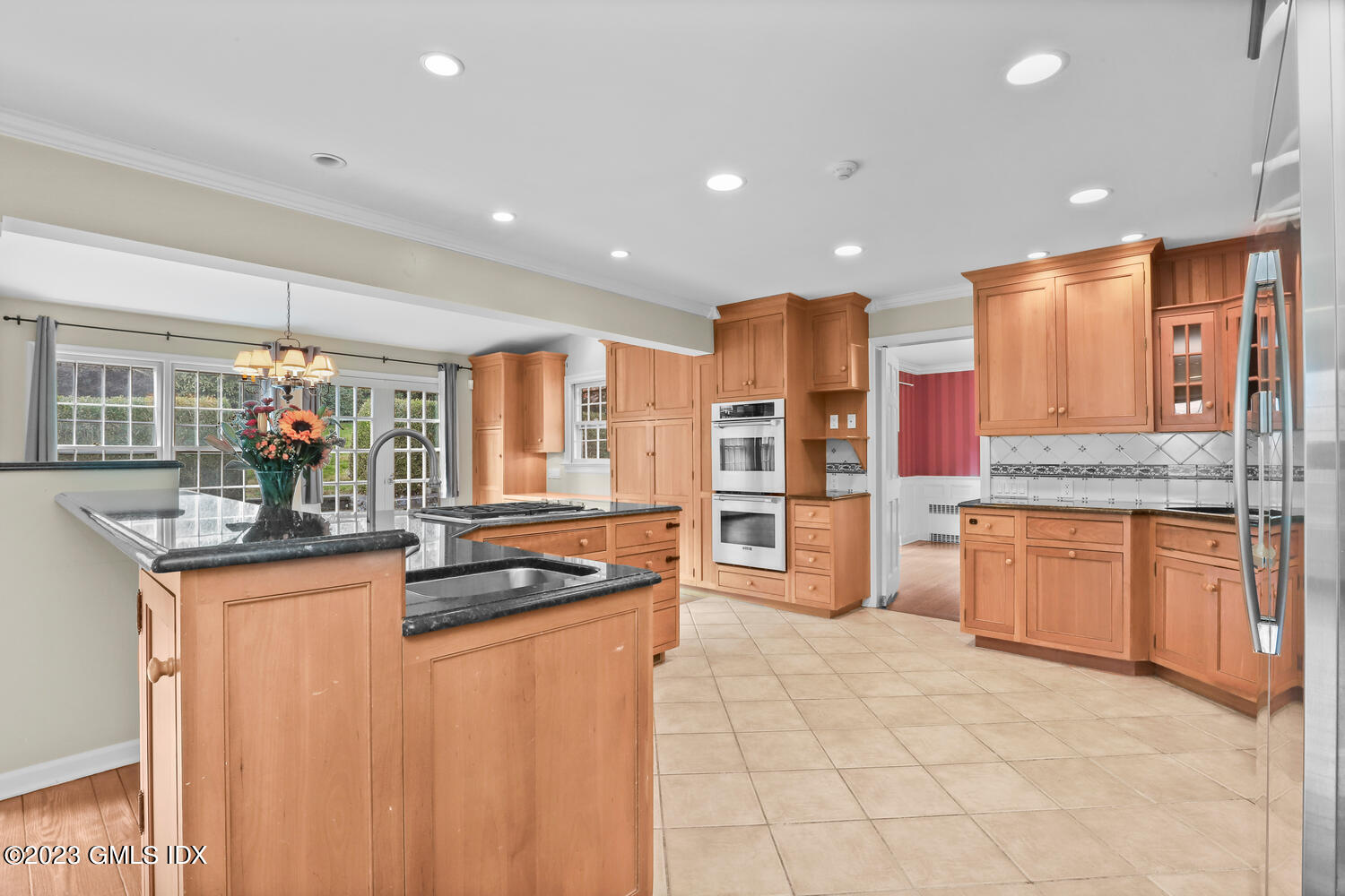 16 Intervale Place Greenwich, CT 06830 - Photo 8 of 23 16 Intervale Great Room 2