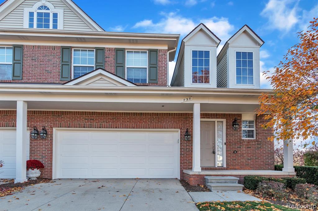 730 East Bluff Court Rochester Hills, MI 48306 - Photo 1 of 34