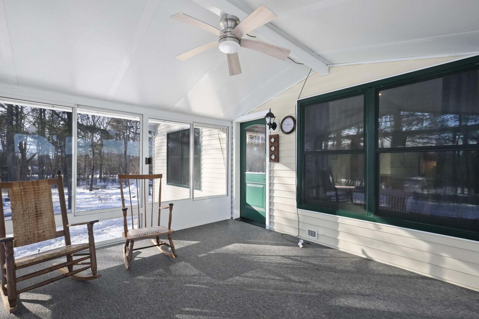 1941 Eastern Road Warren, ME 04864 - Photo 49 of 59 Sunroom