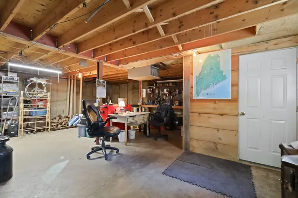 $485,000 | 1941 Eastern Road, Warren, ME 04864