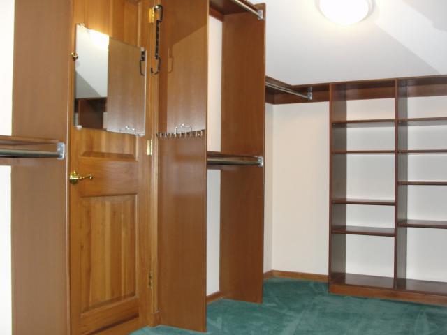 2720 Leeds Road Columbus, OH 43221 - Photo 14 of 18