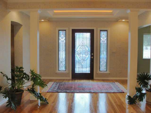 2720 Leeds Road Columbus, OH 43221 - Photo 3 of 18