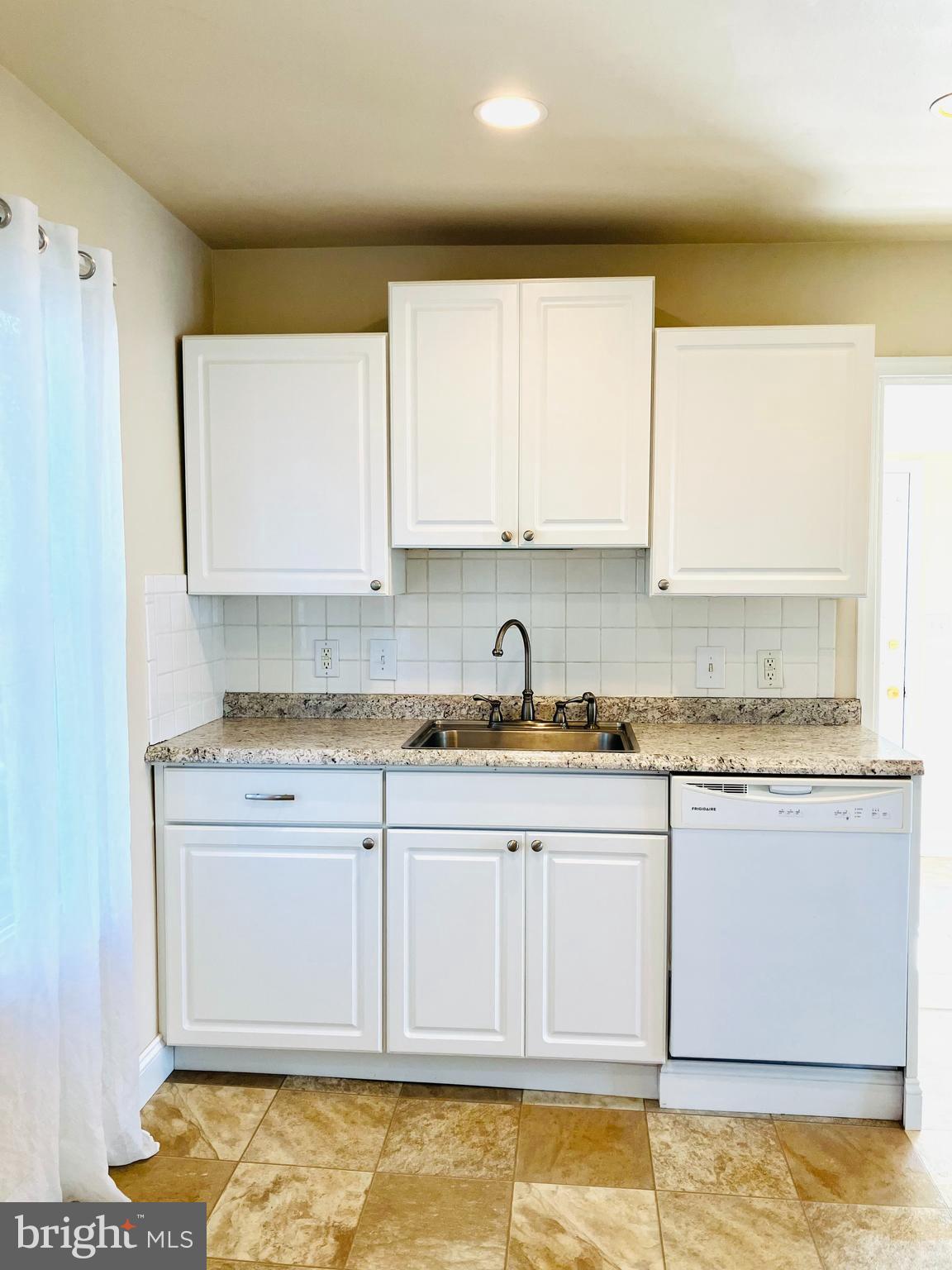 47 Clark Street Harrington, DE 19952 - Photo 7 of 25