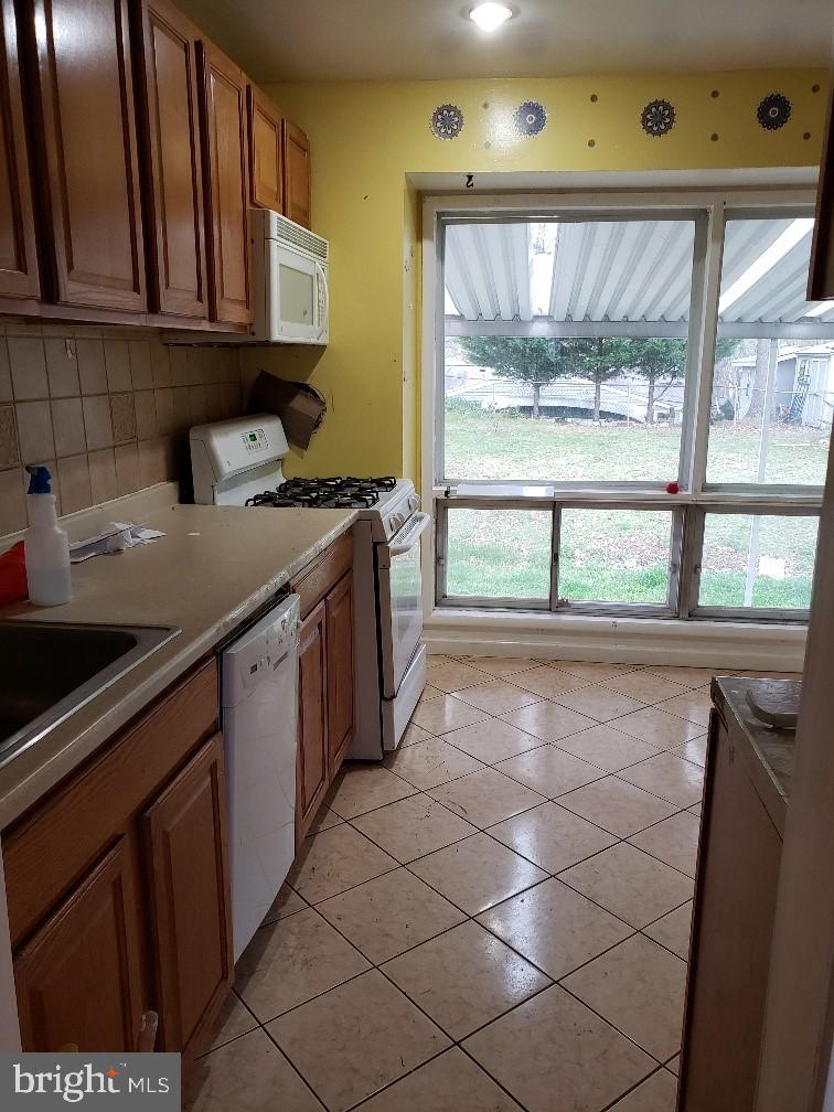 6110 Craft Road Alexandria, VA 22310 - Photo 5 of 25 Kitchen 1