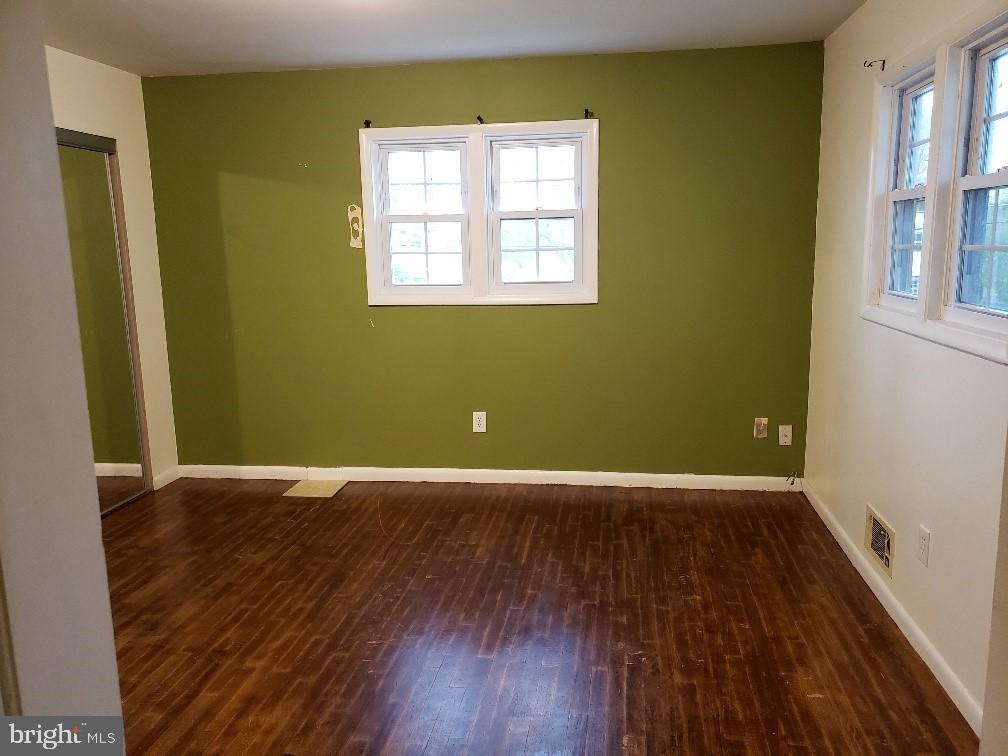 6110 Craft Road Alexandria, VA 22310 - Photo 8 of 25 Room one