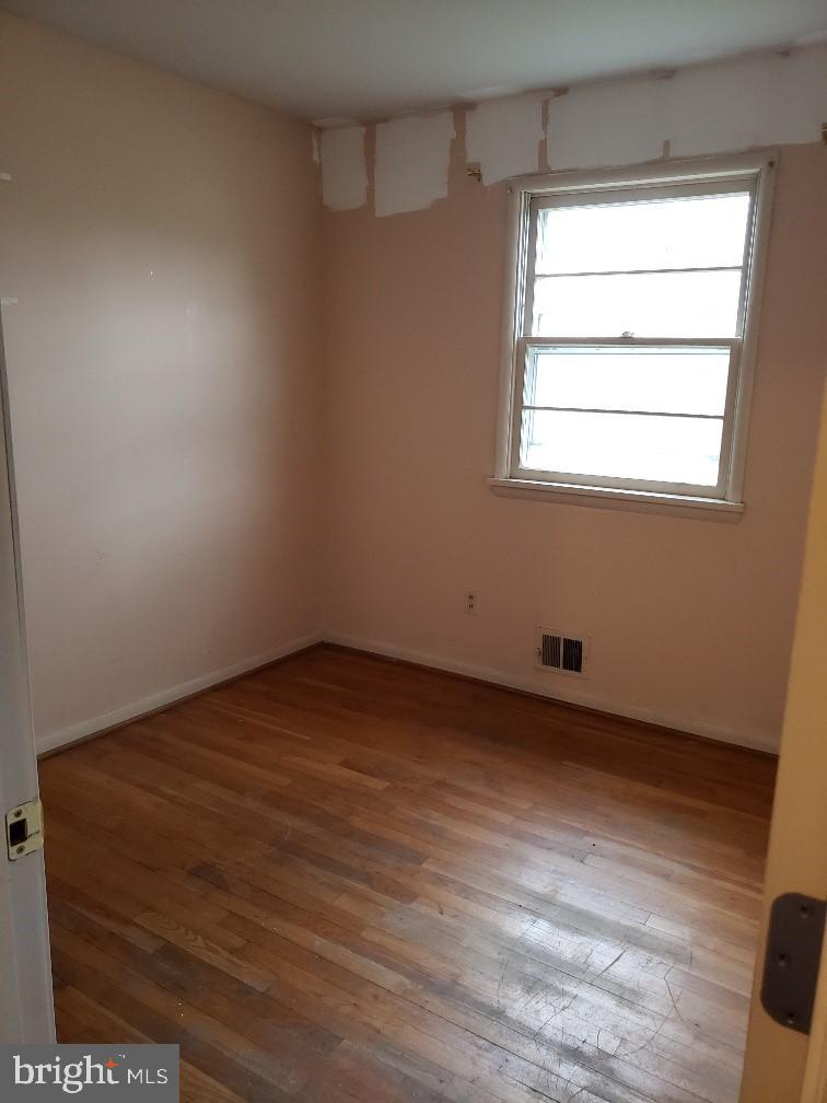 6110 Craft Road Alexandria, VA 22310 - Photo 9 of 25 Room 2