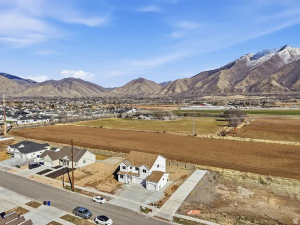 $386,000 | 2827 East 360th South, Unit 208, Spanish Fork, UT 84660