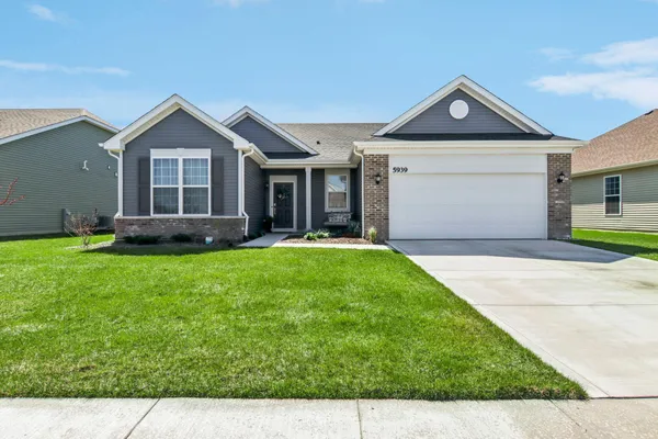 $369,900 | 5939 East 111th Lane, Winfield, IN 46307